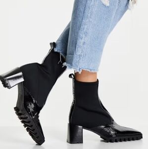 Design Remix Premium Sock Boots in Black made in Spain